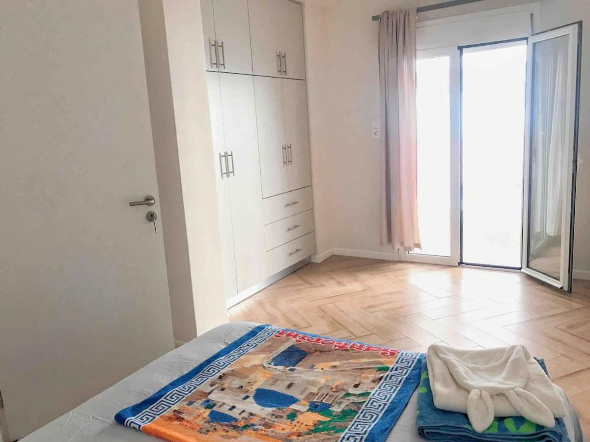Paleo Faliro Athens Fully Equipped 2 Bedrooms 90 Sqm Big Apartment 200M To Free Beach Kültér fotó