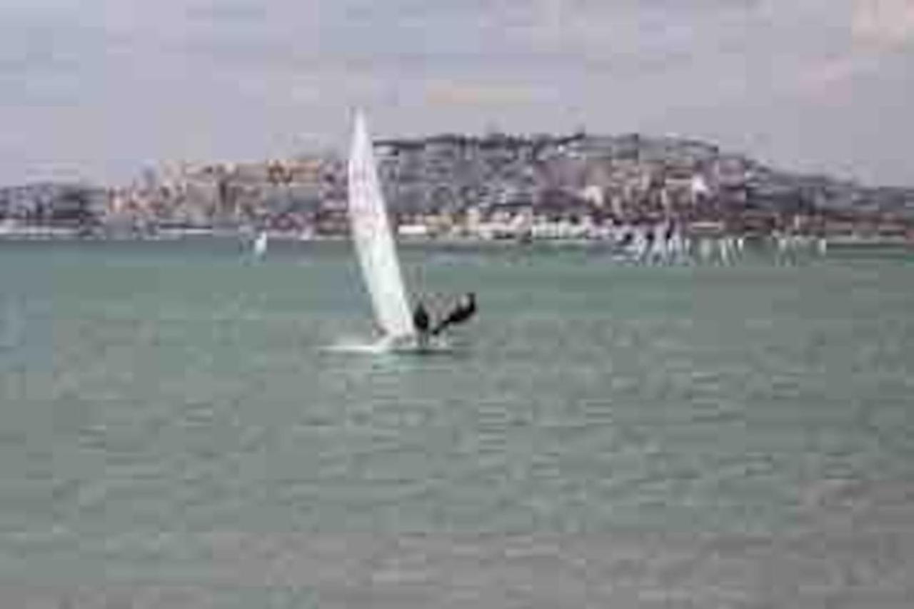 Paleo Faliro Athens Fully Equipped 2 Bedrooms 90 Sqm Big Apartment 200M To Free Beach Kültér fotó