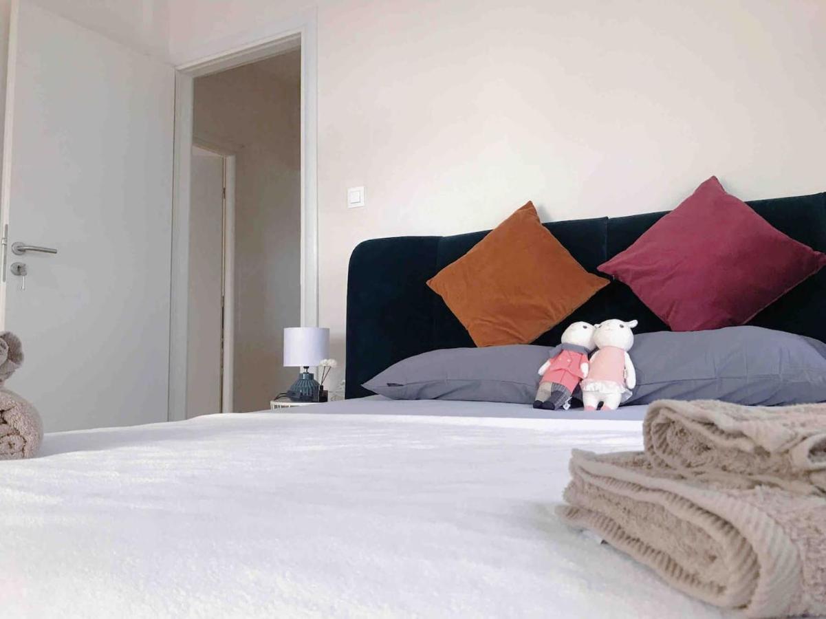 Paleo Faliro Athens Fully Equipped 2 Bedrooms 90 Sqm Big Apartment 200M To Free Beach Kültér fotó