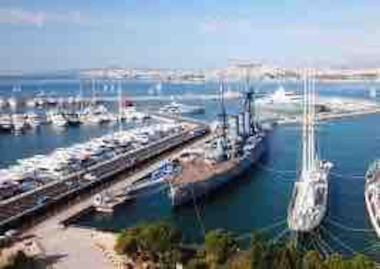 Paleo Faliro Athens Fully Equipped 2 Bedrooms 90 Sqm Big Apartment 200M To Free Beach Kültér fotó